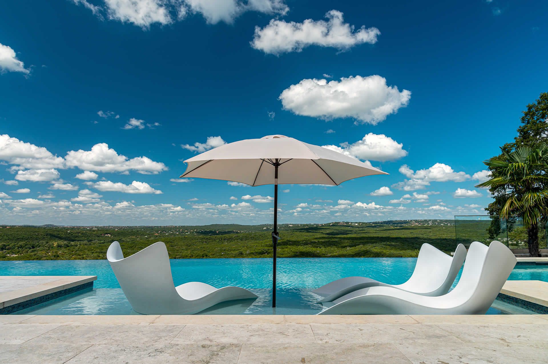 Austin Custom Swimming Pool Builder